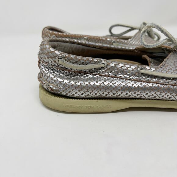 Sperry Top Sider Women 8.5 Silver Snakeprint Metallic Boat Shoe Sneakers Lace Up - Picture 7 of 11